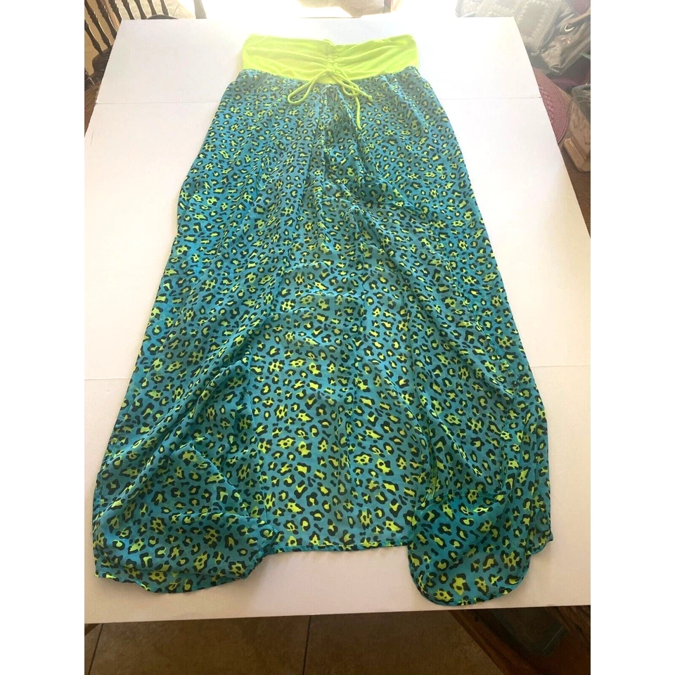 Bongo Beach Traje de Baño Transparente Tubo Vestido Top, Para Mujer Mediano Foto 4 de 4