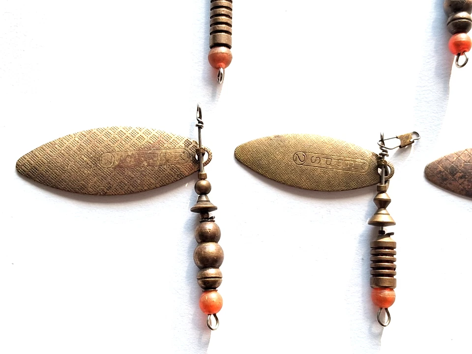 10 alte Spinner MEPPS AGLIA LONG Größe 1 - 5 zum neu beringen o. als Ersatzteile - Bild 2 von 4