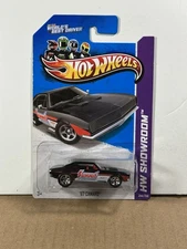 Hot Wheels 2013 HW Showroom ‘67 Camaro HW Performance “Summit Racing” HTF