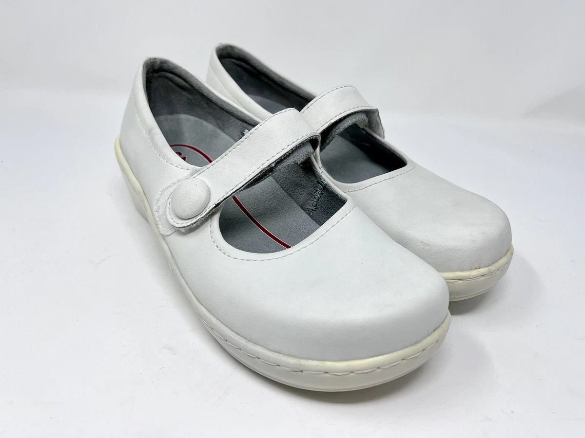 klogs nursing shoes clearance