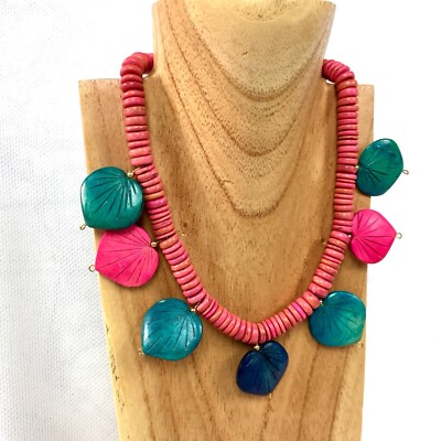 Vtg Tropical Wood Paradise Pink Leaf Necklace Womens Chunky