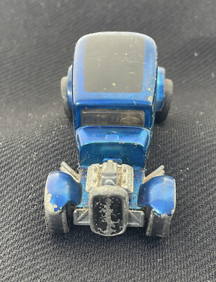Vintage 1968 Hot Wheels Redline Blue Classic 32 Ford Vicky USA