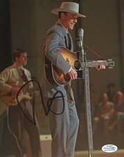 Tom Hiddleston I Saw The Light Autographed Signed 8x10 Photo ACOA 2020-1