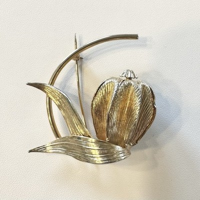 Vintage Gold-tone Brooch Pin 3D 2  Tulip Flower Brushed Texture