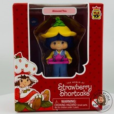 TLS CheeBee World of Strawberry Shortcake Alm...