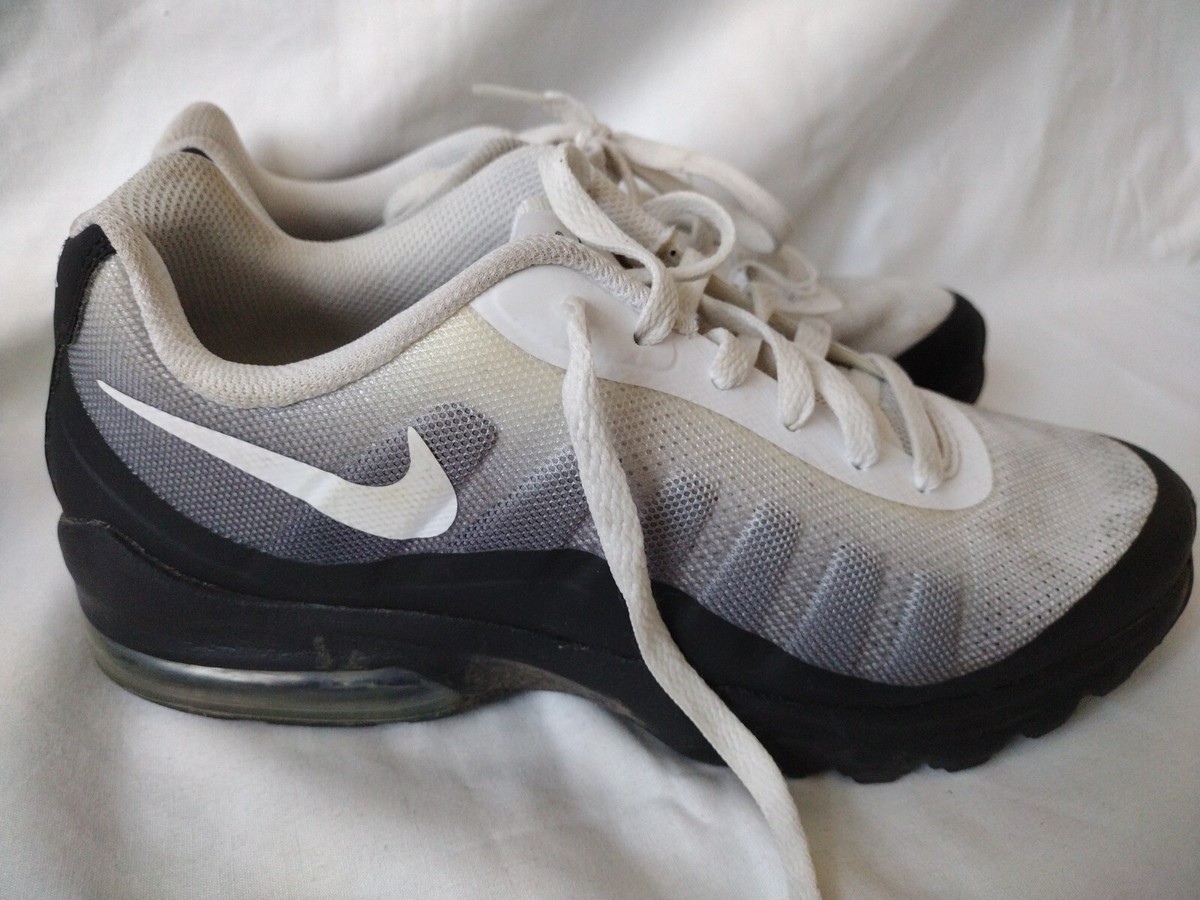 nike air max invigor 2018