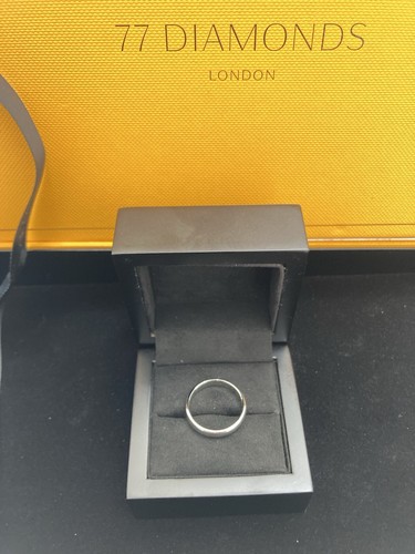 77 diamonds Platinum Wedding Band - Picture 5 of 15