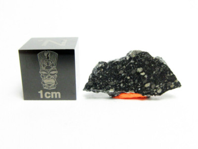 Meteorite**NWA 12985** Lunar Breccia Moon Rock 0.68 gm