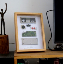 Official NES Nintendo Framed controller, Manette cadre NES, retro gaming 