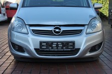 Opel Zafira B Farbe Silber Z157 Stoßstange vorne mit SWR ohne Anbauteile