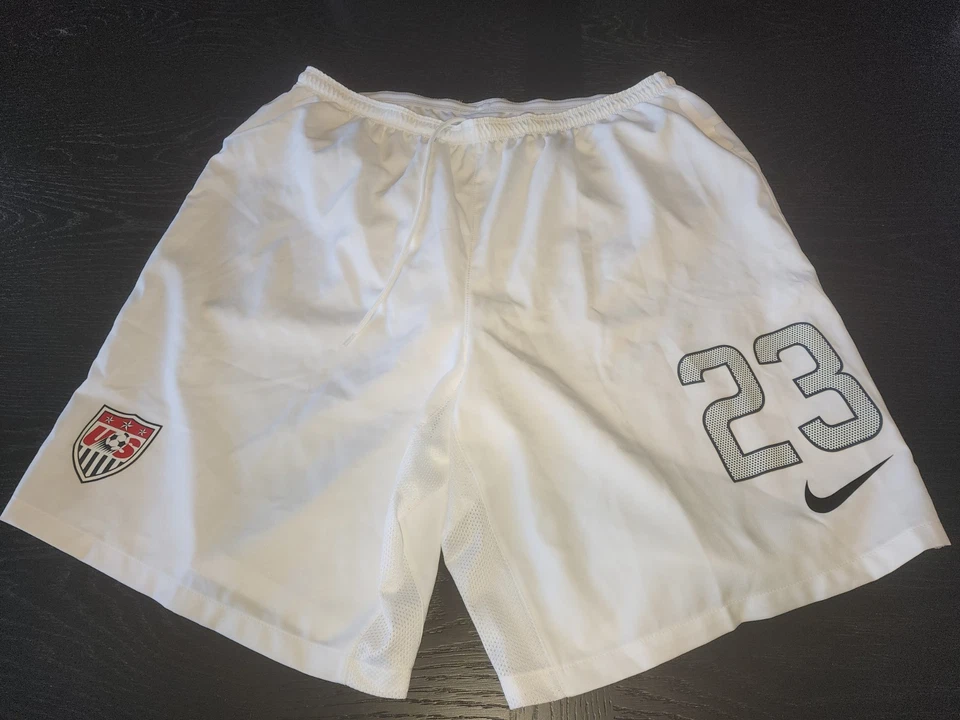 Pantalones Cortos Nike USMNT OFICIALES Juego Usados por Brek Shea #23 Talla XL Foto 2 de 4