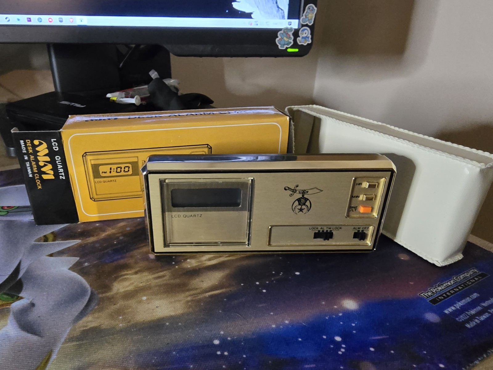 Vintage Traveling Mini Desk Travel Alarm LCD Quartz Clock with Case