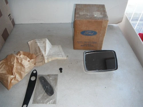 NOS 1971 FORD REMOTE MIRROR HEAD D1AZ-17996-B