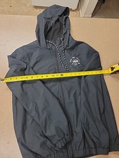 Vans Off The Wall Kids MEDIUM jacket. Black. NWOT