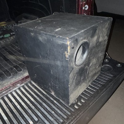 Infinity PS-8 Powered Subwoofer 8 in 100W RMS Black Wired RCA Input