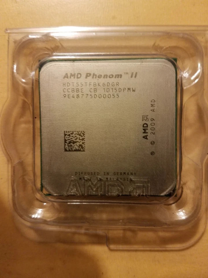 AMD Phenom II X6 1055T 2.8 GHz 6 Core 9MB L2 Cache Socket AM3 CPU HDT55TFBK6DGR - Image 2 of 3