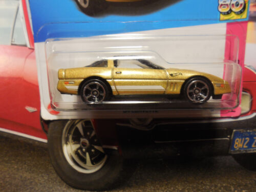 Hot Wheels '84 '80er CORVETTE SET 4 STARS & STRIPES SHOWROOM 60 CHEVY KOSTENLOSER VERSAND - Bild 9 von 10