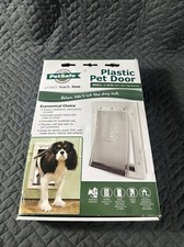 PETSAFE Plastic Pet Door Small 1-15 LBS 5-1/8"x8-1/4" Opening BRAND NEW