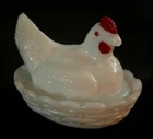 Vintage Indiana Glass Milk White Hen On Nest Candy Dish 3.5" small chip