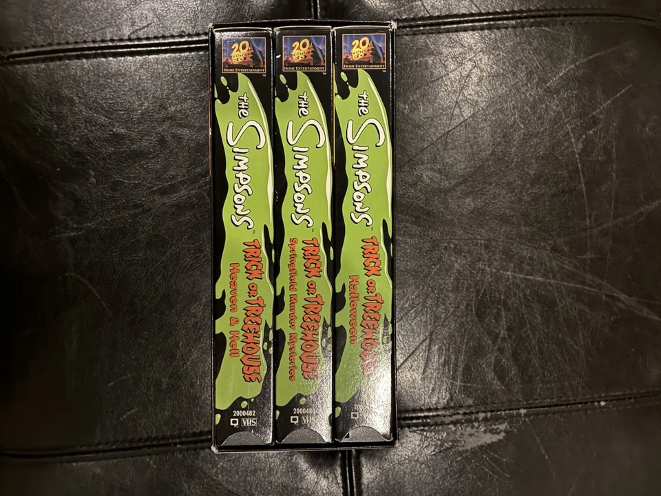 The Simpsons Trick or Treehouse Box Set (VHS, 2000, 3-Tape Set) - Image 4 of 4