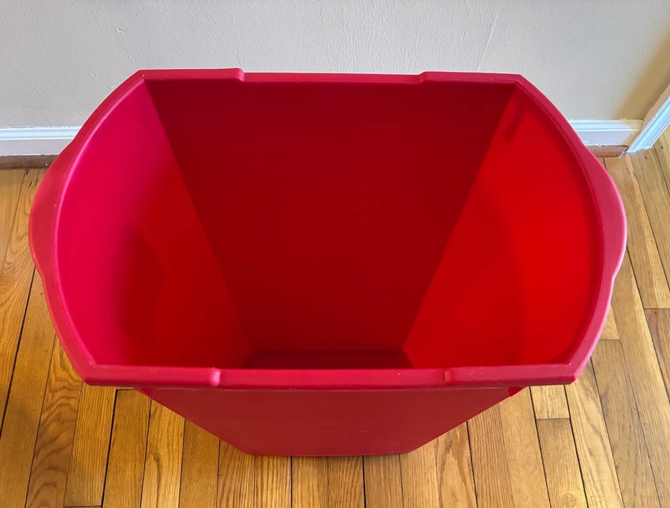 Sterilite 30 Inch Holiday Gift Wrapping Paper Storage Box with Lid - Image 3 of 4