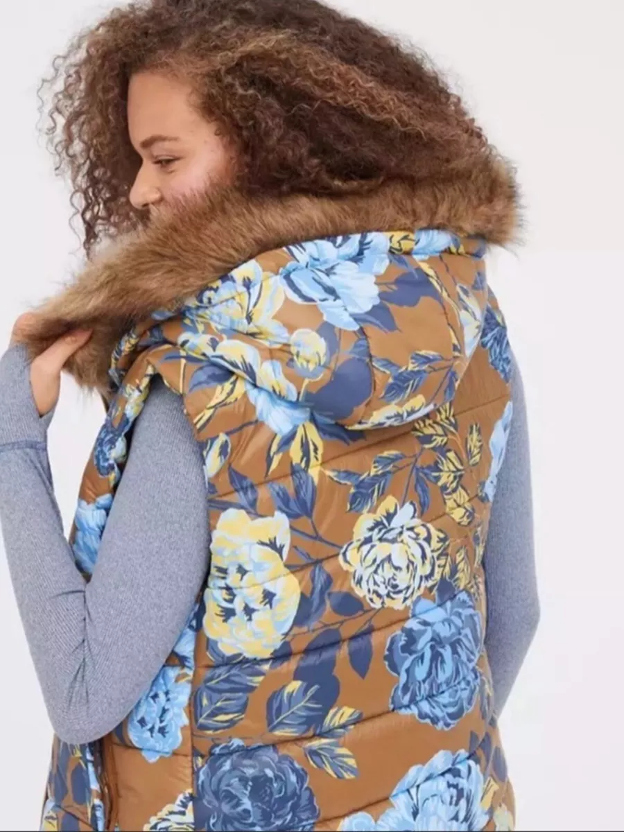 Floral puffer clearance vest