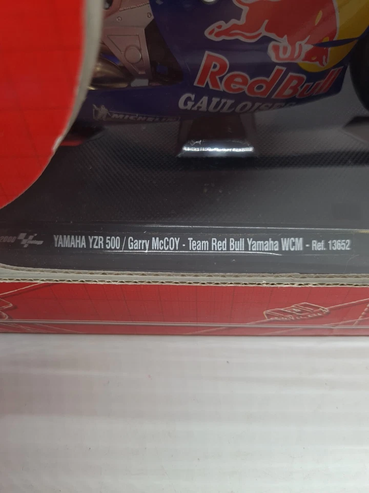 Yamaha YZR 500 Red Bull Racing Team Garry McCoy Startnummer 24 Guiloy 1/10 Scale - Image 3 of 4