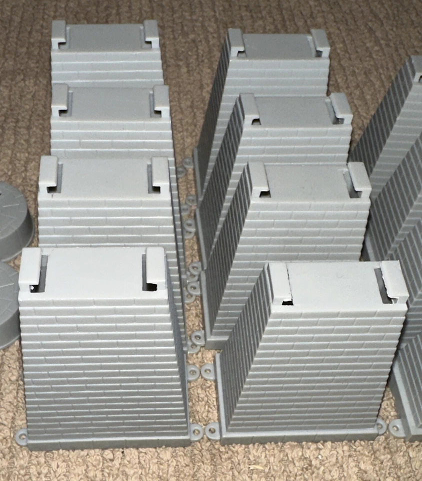 Vintage Atlas HO Scale Train Bridge Piers Risers Size 10 Track Supports 70 Pcs - Image 4 of 4