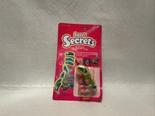 RARE Galoob 1984 Vintage Sweet Secrets Tutu Tucan Yellow Shelled, Green Jewel