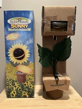 Vintage RARE Gemmy Animated Singing Sunflower SUNNY Hidden Nature - Brand New 