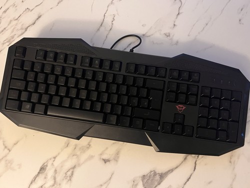 Trust Gaming Keyboard GXT 830-RW Avonn LED Illuminated USB Tested - Picture 2 of 3
