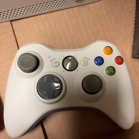 Microsoft Xbox 360 White 60GB HDD With 2 Controllers And Power Cord