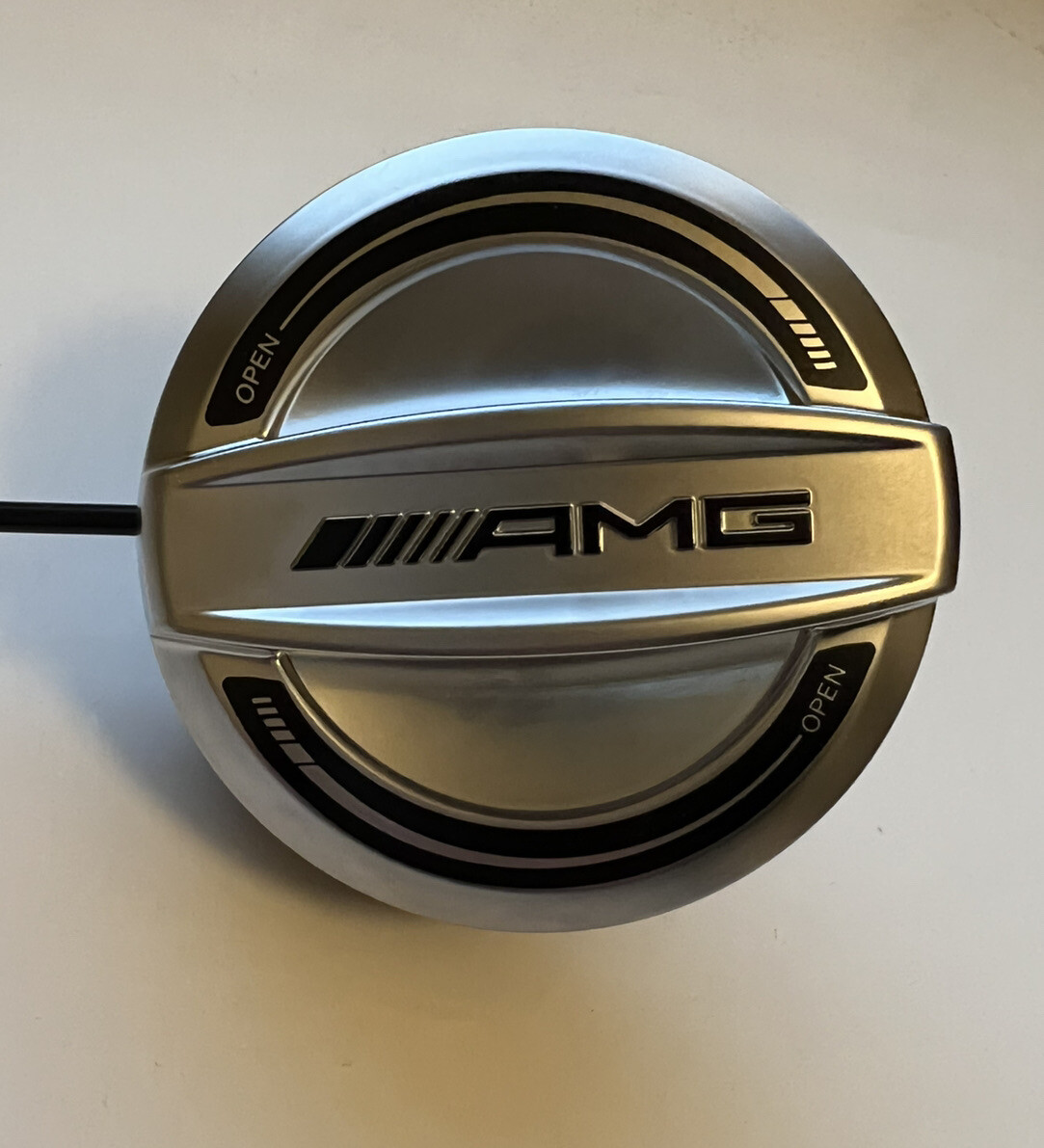New Original Mercedes-Benz AMG Fuel Tank Cap Chrome Black 63 43 55 