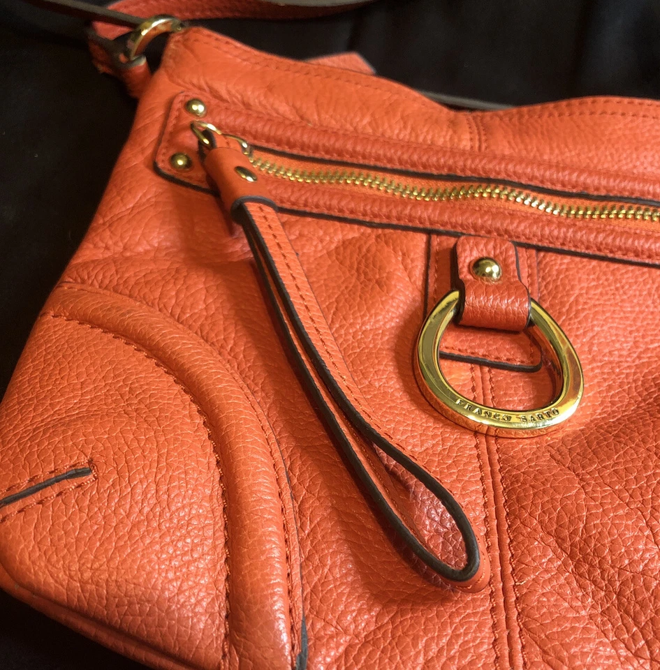 Ferragem dourada ajustável couro genuíno laranja coral Franco Sarto tiracolo - Imagem 3 de 4