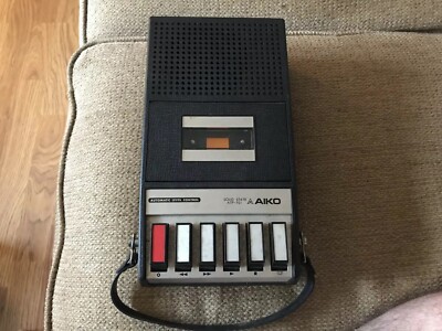 VINTAGE AIKO ATP-701 JAPAN SOLID STATE CASSETTE RECORDER