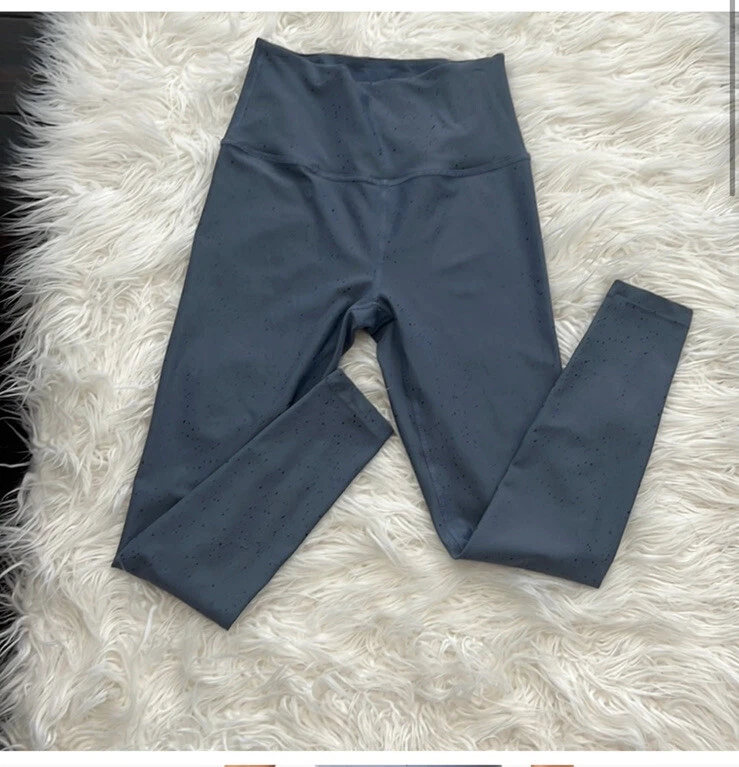 Beyond yoga Alloy Sparkle HW Midi Legging in Stormy Blue Shiny
