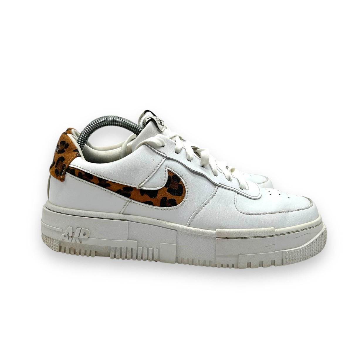 Nike Air Force 1 Low Pixel Women's Size 9.5 US CV8481-100