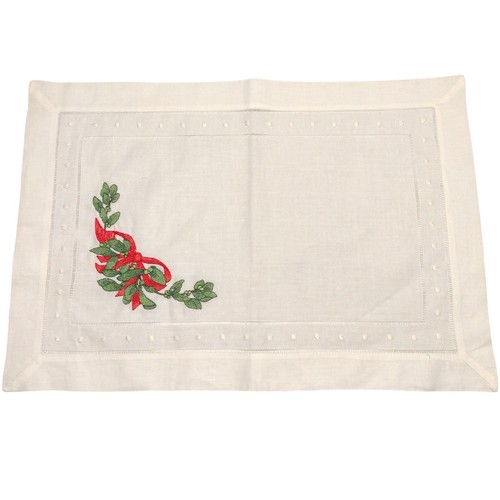 Vintage Set Of Linen Napkins Placemats & Table Runner Holly Berry Embroidered - Picture 14 of 24