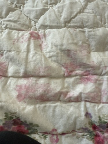 Pottery Barn LoveShackFancy Floral Bow Embroidered Patchwork Quilt, F/Q Pre Own - Picture 4 of 5