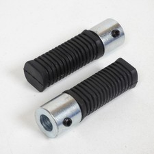 poggiapiedi rsm per auto nuova