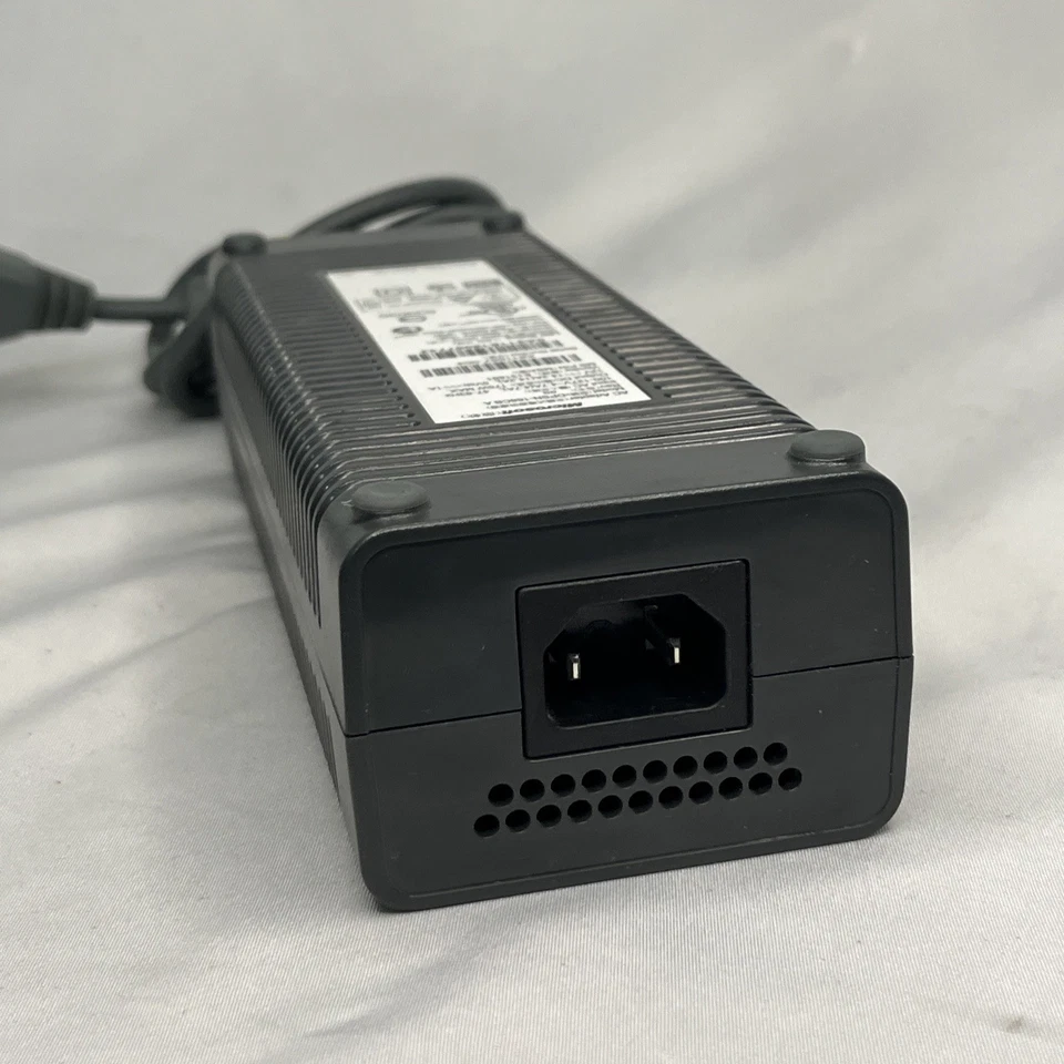 OEM Microsoft XBOX 360 DPSN-168CB A AC Adapter Power Supply Genuine  - Image 4 of 4