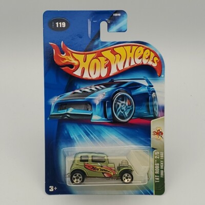Hot Wheels 2004 #119 Tat Rods 2/5 Ford Vicky 1932