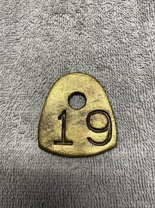 Vintage SOLID BRASS Cow DAIRY TAG Cattle Number DOUBLE SIDED 19