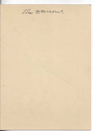 Tarjeta de Navidad de colección ART DECO 6,25x4,5 trineo rojo caballos negros pasando por la ciudad - Imagen 2 de 2