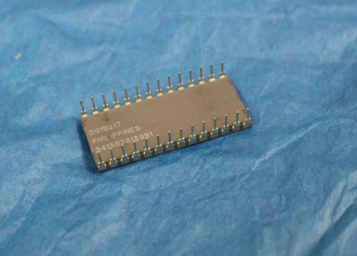 Analog Devices AD569BD IC DAC 16BIT V-OUT 28CDIP - Picture 2 of 3