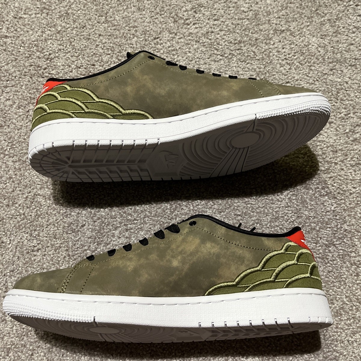 Nike Air Jordan 1 Retro Centre Court Low Oil Green Olive  display picture 2