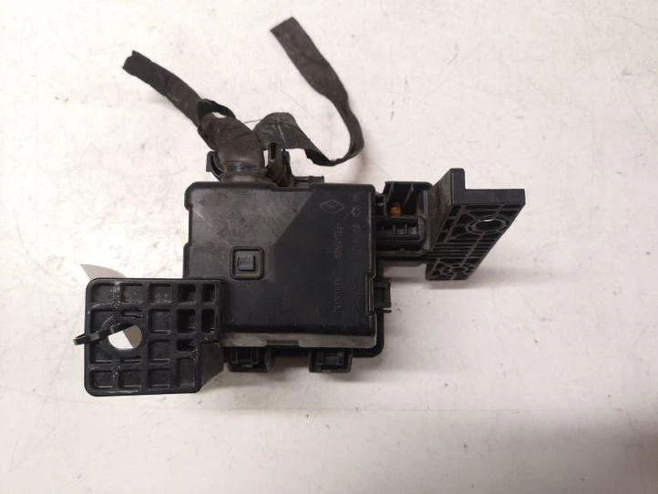 Scatola fusibili Renault Grand Scénic III JZ0/1 243820003R 1.9 Diesel 27062868 - Immagine 4 di 4