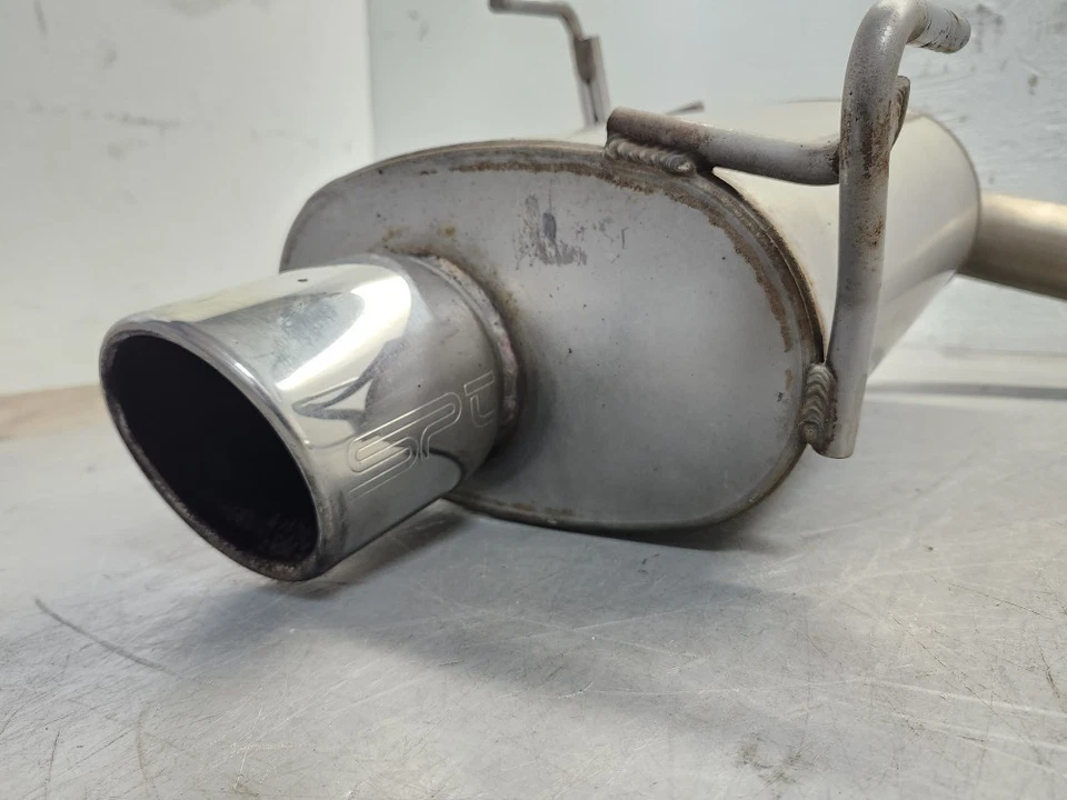 Puntas de silenciador SPT Performance con puntas de 4" para Subaru Impreza 2010 Foto 3 de 4
