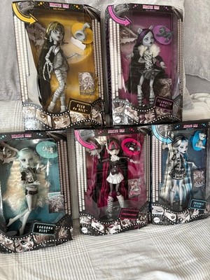 Monster High Reel Drama Dolls_Draculaura_Frankie_Lagoona_Clawdeen_Cleo: Mattel