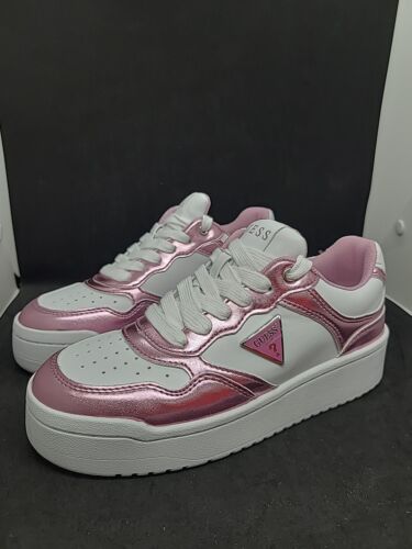 NEW Guess Miram Casual Shoes - White/Pink Size 6M - Picture 2 of 8